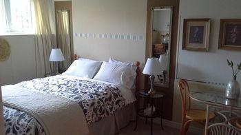 Opus 74 Bed & Breakfast ストラトフォード エクステリア 写真